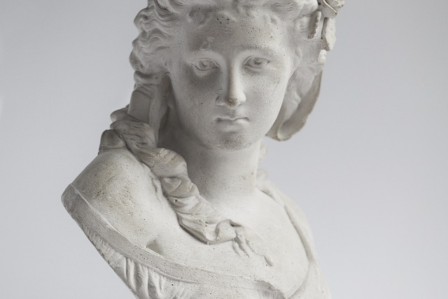 sculpture-2754169_640 La libertà di pensiero d'Hypatia