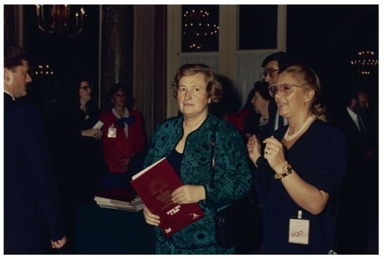 Tina_Anselmi_1989 petizione nome tina Anselmi ospedale di Padova